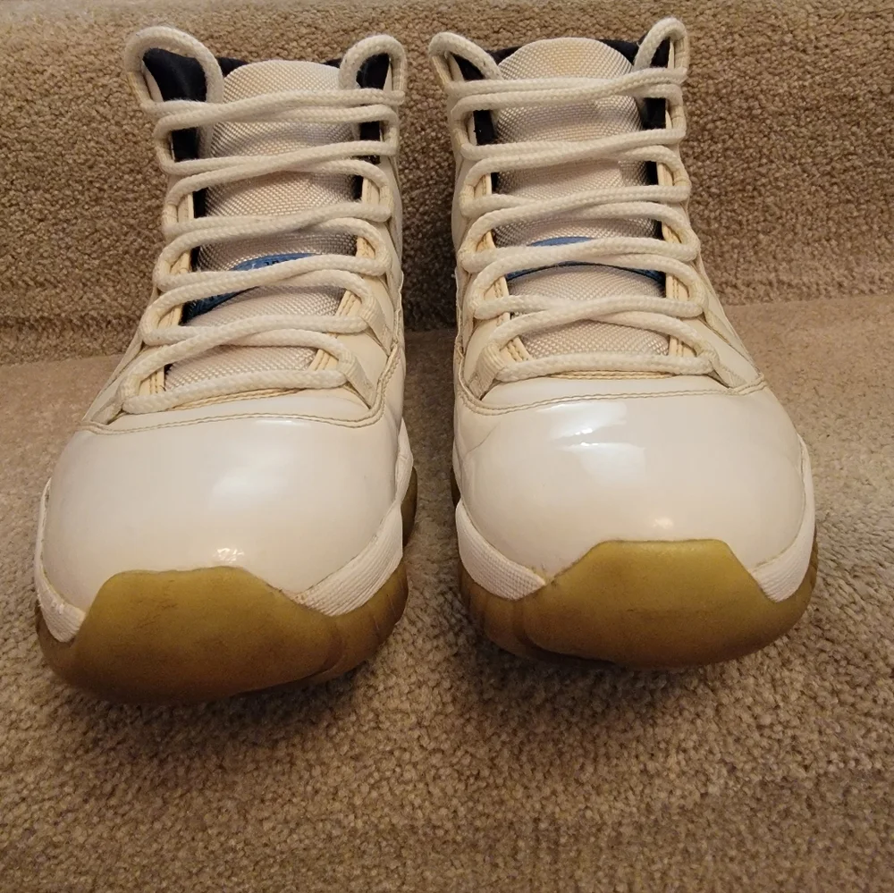 Nike Air Jordan 11 Retro Legend Blue White Sneakers 378037-117 Men's Size 11.5 - Picture 2 of 11